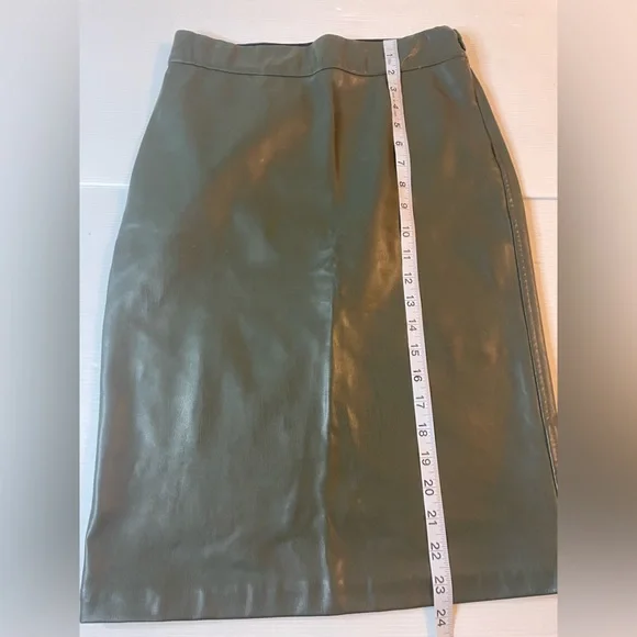 Brochu Walker Olive Green Vegan Leather Pencil Skirt Size S - Picture 5 of 11